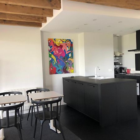 Appartement Contemporain Dans Une Authentique Demeure Viticole Charnay-les-Macon Exterior foto